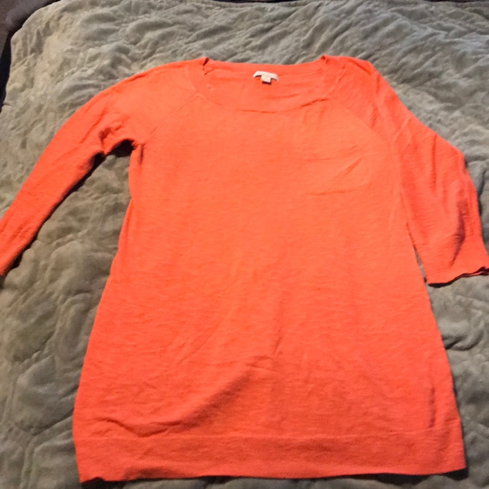 Gap maternity light sweater